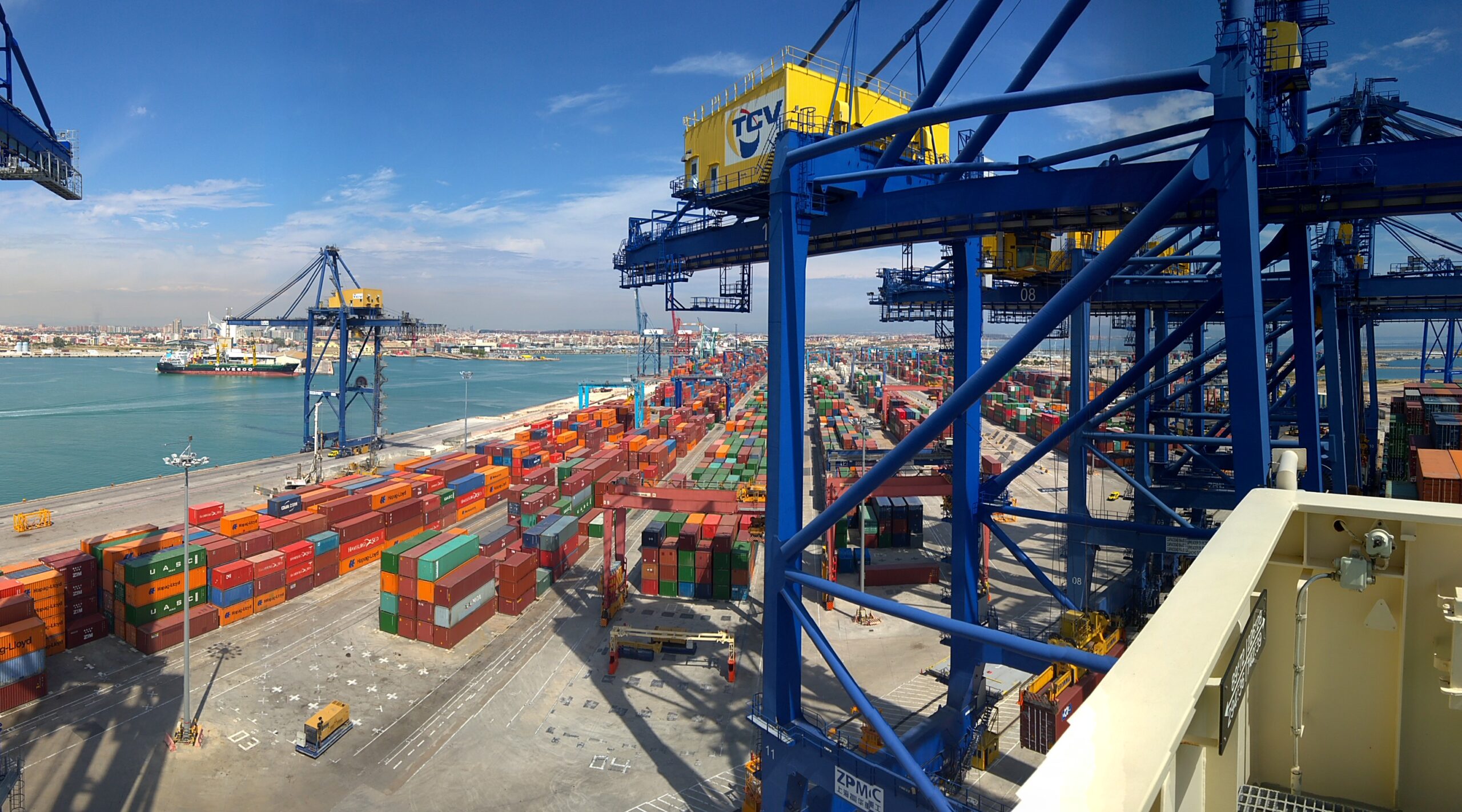 Valenciaport's traffic increases again Valenciaport