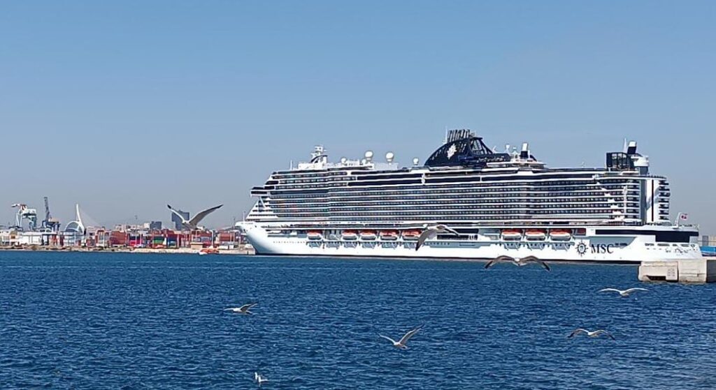 MSC Seashore cruise ship makes its first call at the Port of Valencia